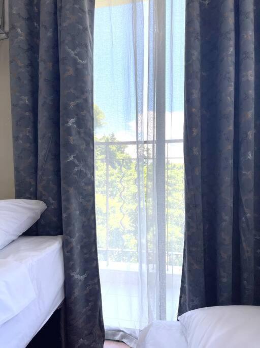Apartment S&k One Oasis 2br Unit 2506